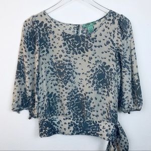 Blouse with tie closure xs